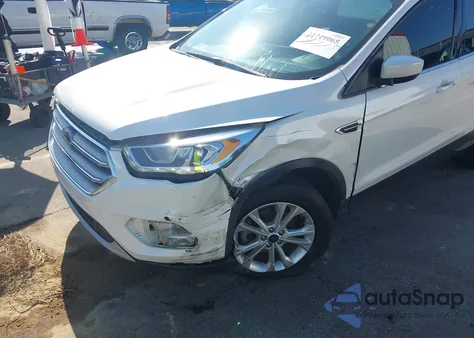 2017 Ford Escape Se из США, поврежденный, VIN 1FMCU0GD7HUE43563